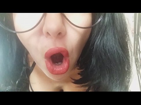 ❤️ Heval, dêya te îro nahêle tu biçî dibistanê... Pir hewcedariya min bi te heye... ❤️ Vîdyoya porno li porno ku.killvs.top ❌❤