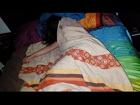 ❤️ Stepson dema ku di xew de ye, xatirê dayika xwe ya ciwan dike. ❤️ Vîdyoya porno li porno ku.killvs.top ❌❤